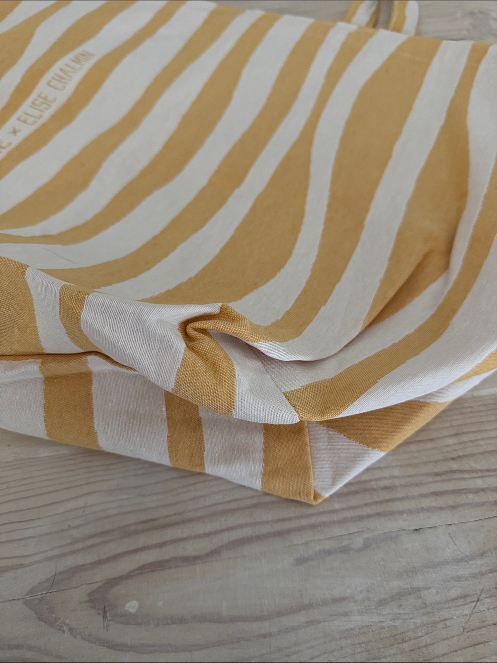 Yellow Stripe Tote Bag - Picture 3 of 4